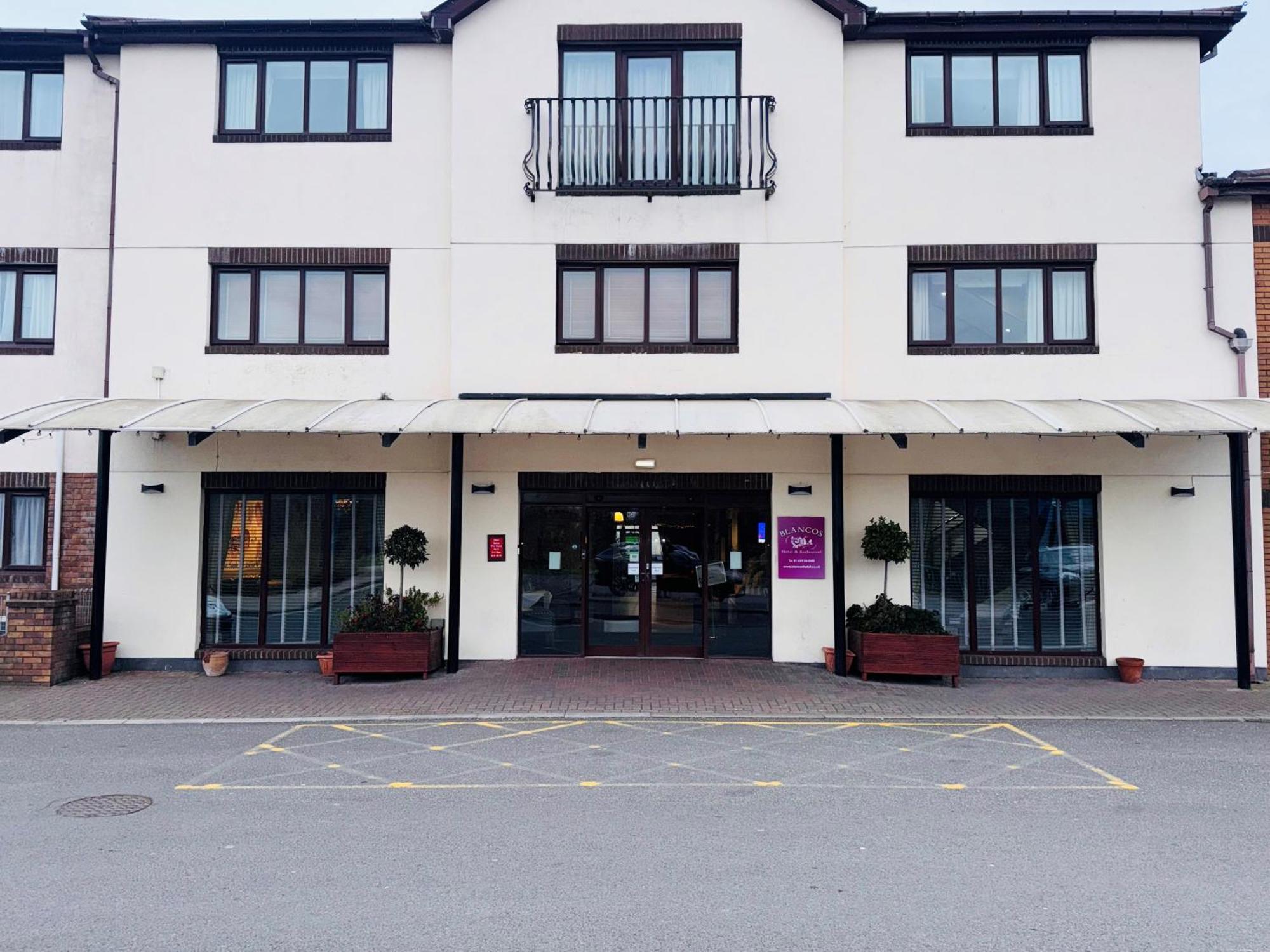 Blanco'S Hotel Port Talbot Zewnętrze zdjęcie