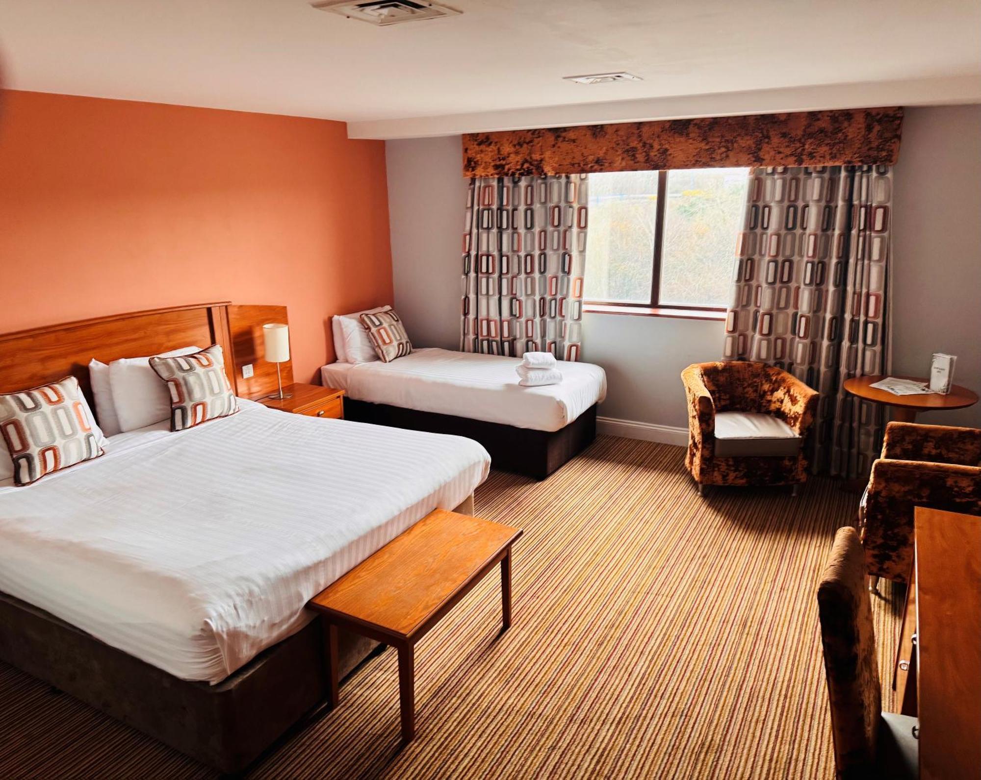Blanco'S Hotel Port Talbot Zewnętrze zdjęcie