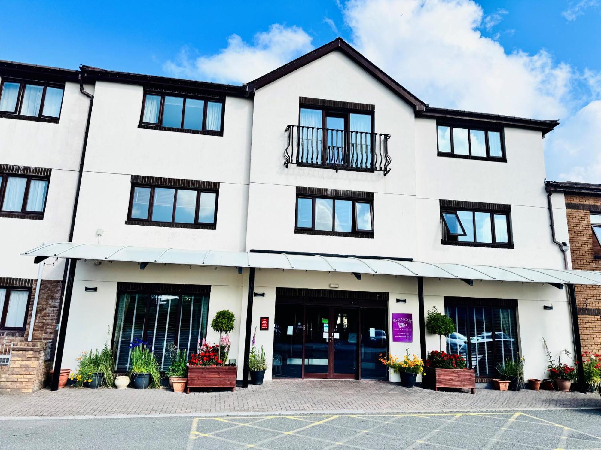 Blanco'S Hotel Port Talbot Zewnętrze zdjęcie